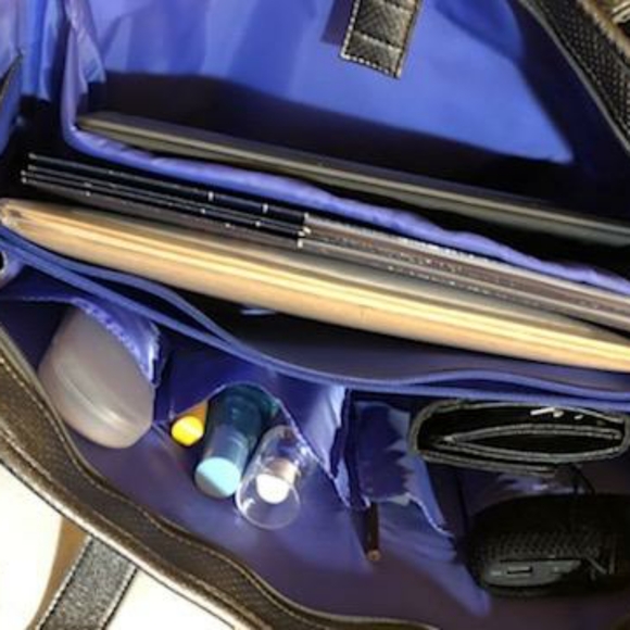 A PRIORI MAKEUP, COMPUTER ,EVERY DAY,PROFESSIONAL BAG. - Picture 7 of 16